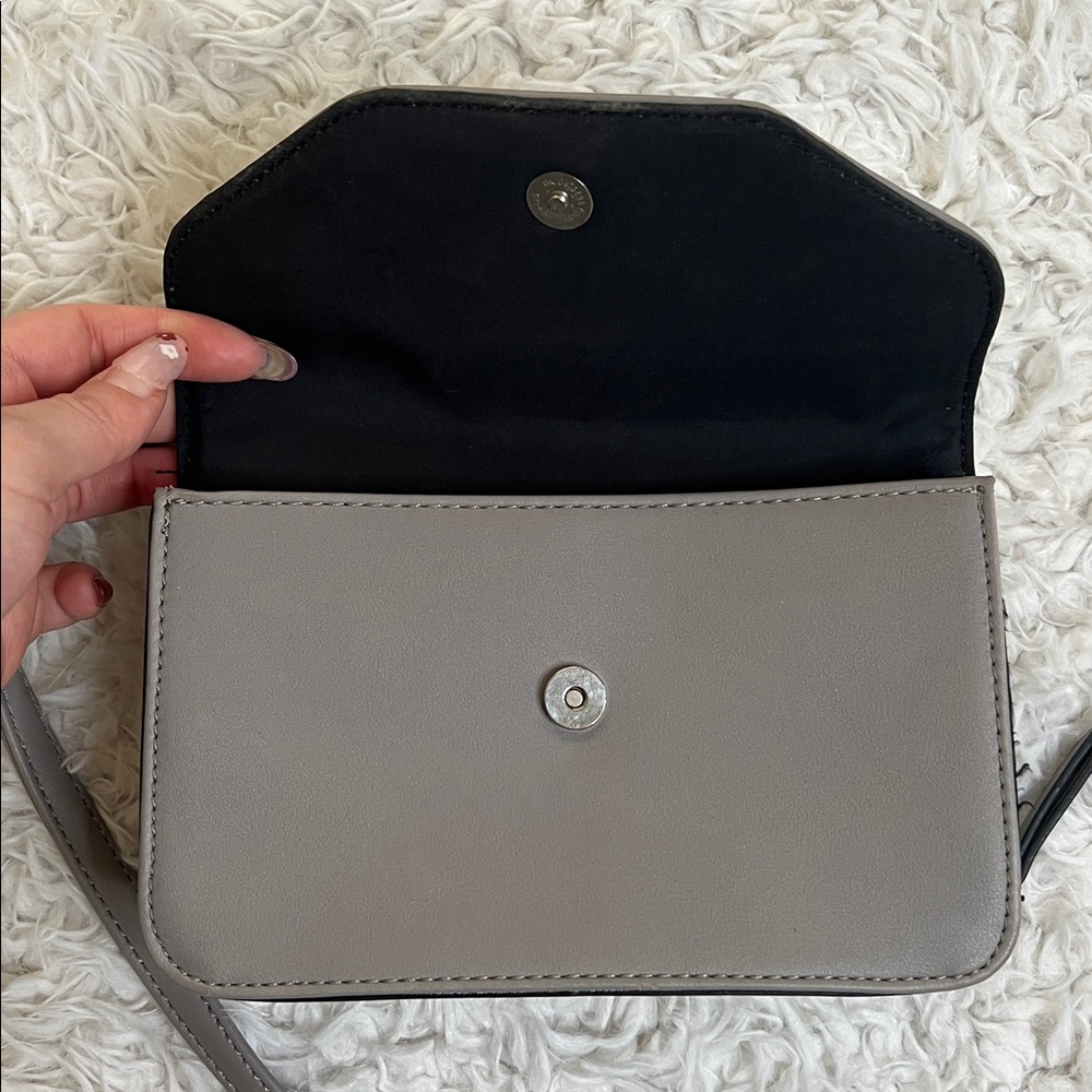 Nine West Gray Crossbody Purse Gifting Casual - Picture 4 of 15